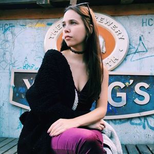 Meet your Posher, Julia